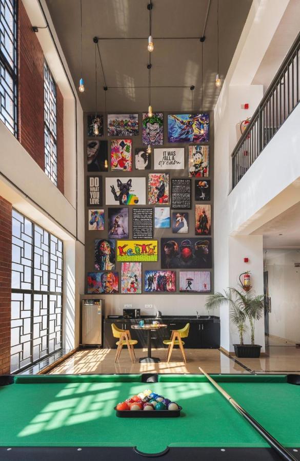 Couch & Cheese Homestel The Most Luxurious Hostel For Working Professionals & Students Pune Eksteriør bilde